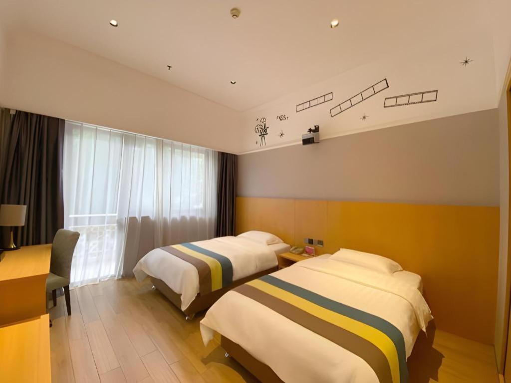 Carrianna Hotel Foshan Exterior photo