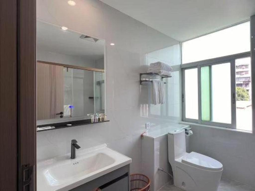 Carrianna Hotel Foshan Exterior photo