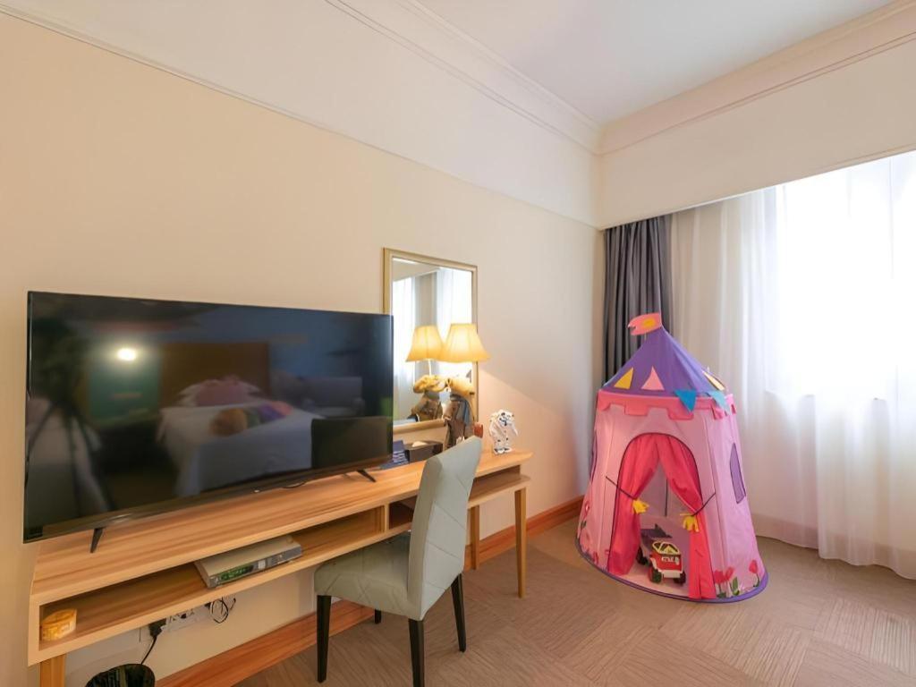 Carrianna Hotel Foshan Exterior photo